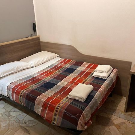 Hotel Bissi ميلان المظهر الخارجي الصورة