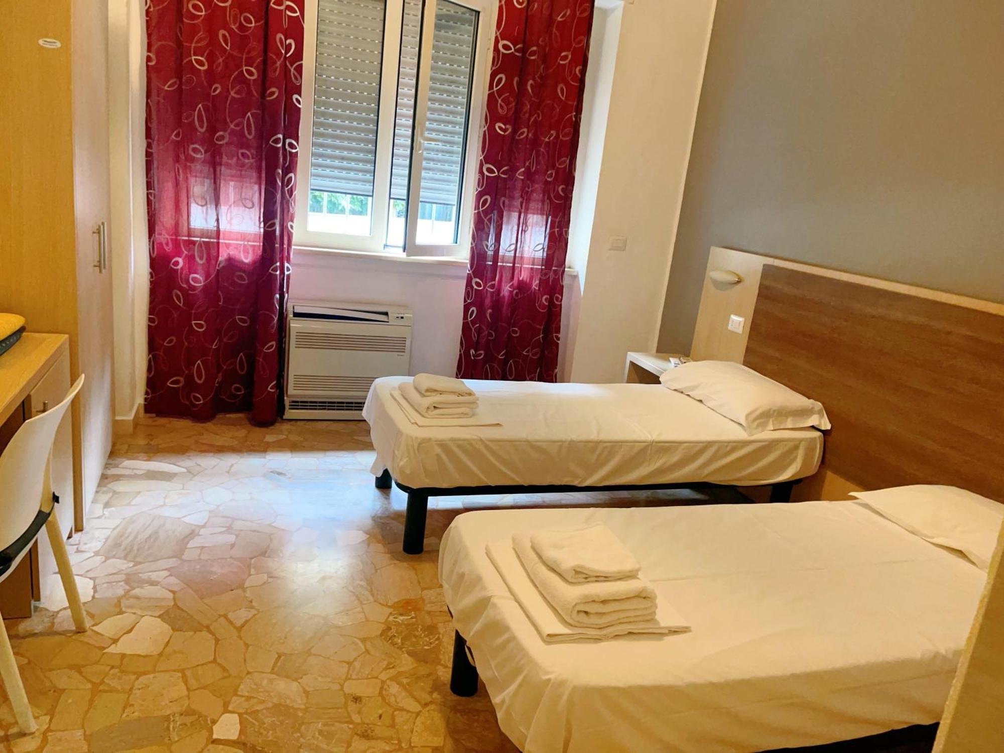 Hotel Bissi ميلان المظهر الخارجي الصورة