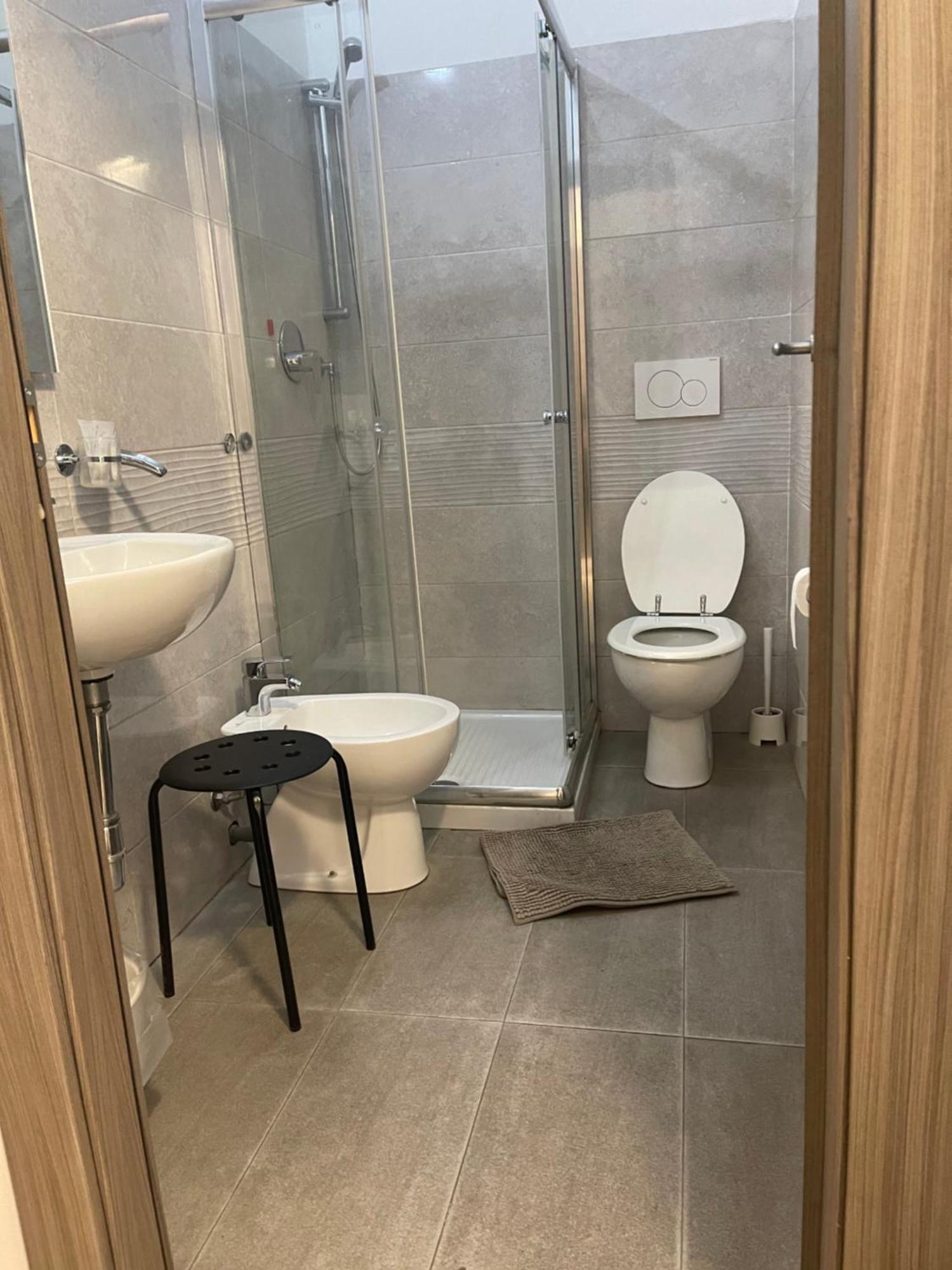 Hotel Bissi ميلان المظهر الخارجي الصورة